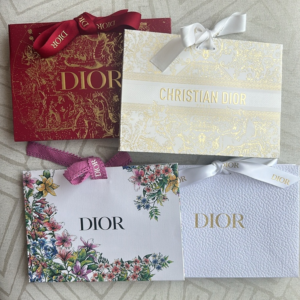Set of 4 Dior holiday gift bag small